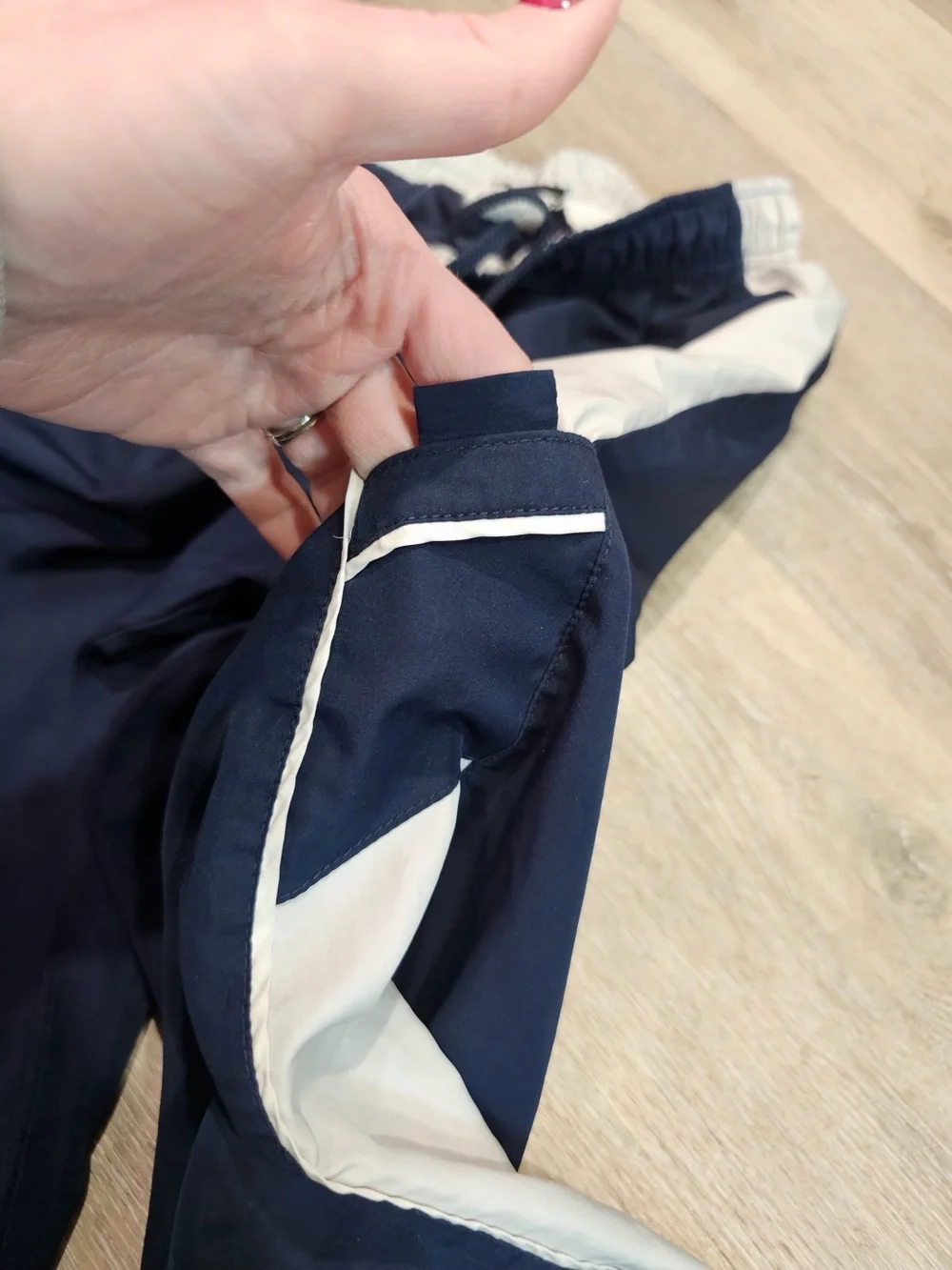 Navy and White VTG Nike Kids Athletic Track Pants 90s y2k